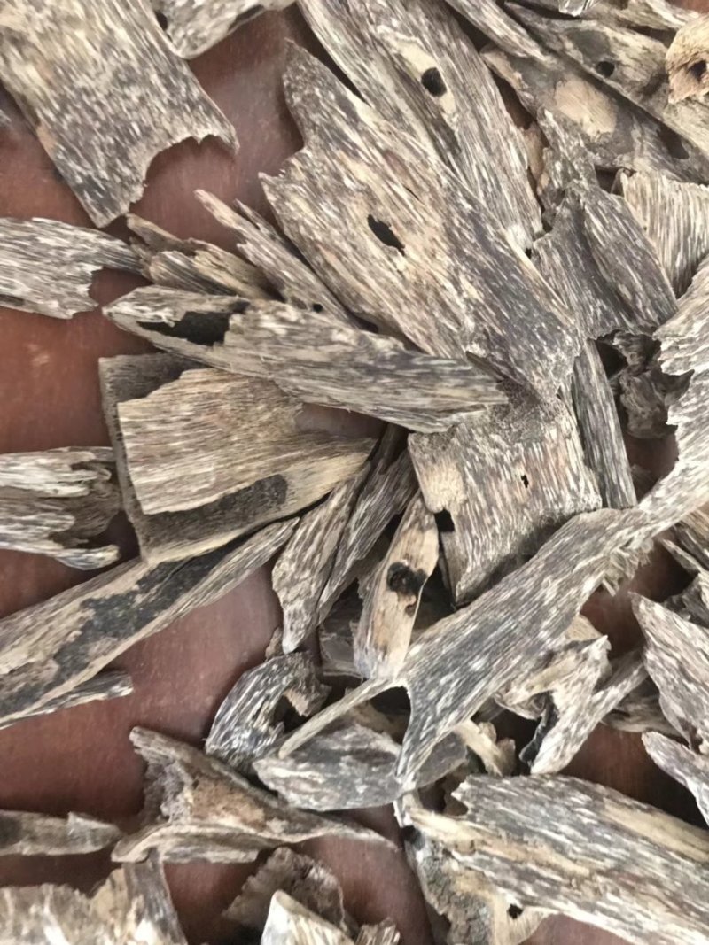 沉香，线香，烟针，薄片，虫漏，等各类沉香制品，
