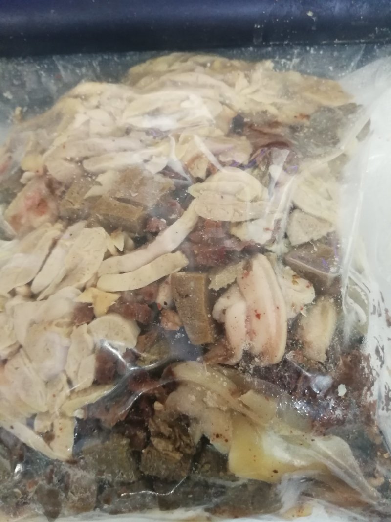 2块钱一斤饲料羊杂羊杂羊下货全熟水煮羊杂