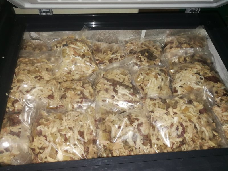 2块钱一斤饲料羊杂羊杂羊下货全熟水煮羊杂