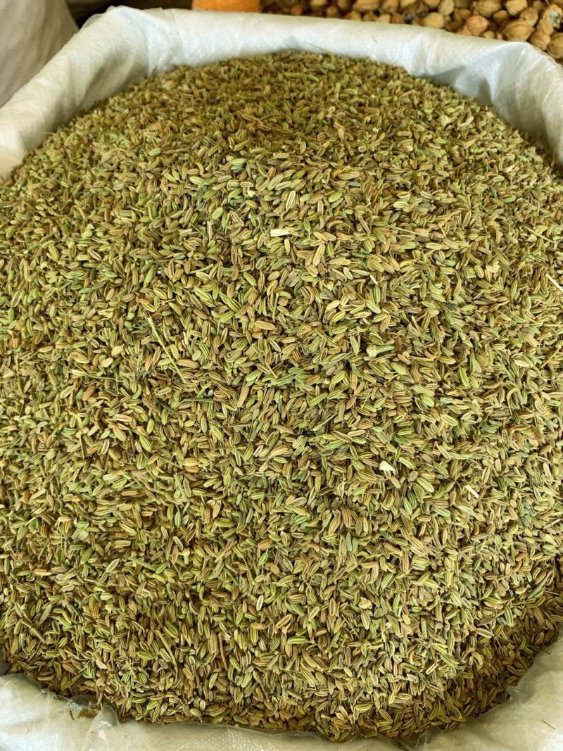 小茴香颜色好，味道浓，货好价优，量大从优
