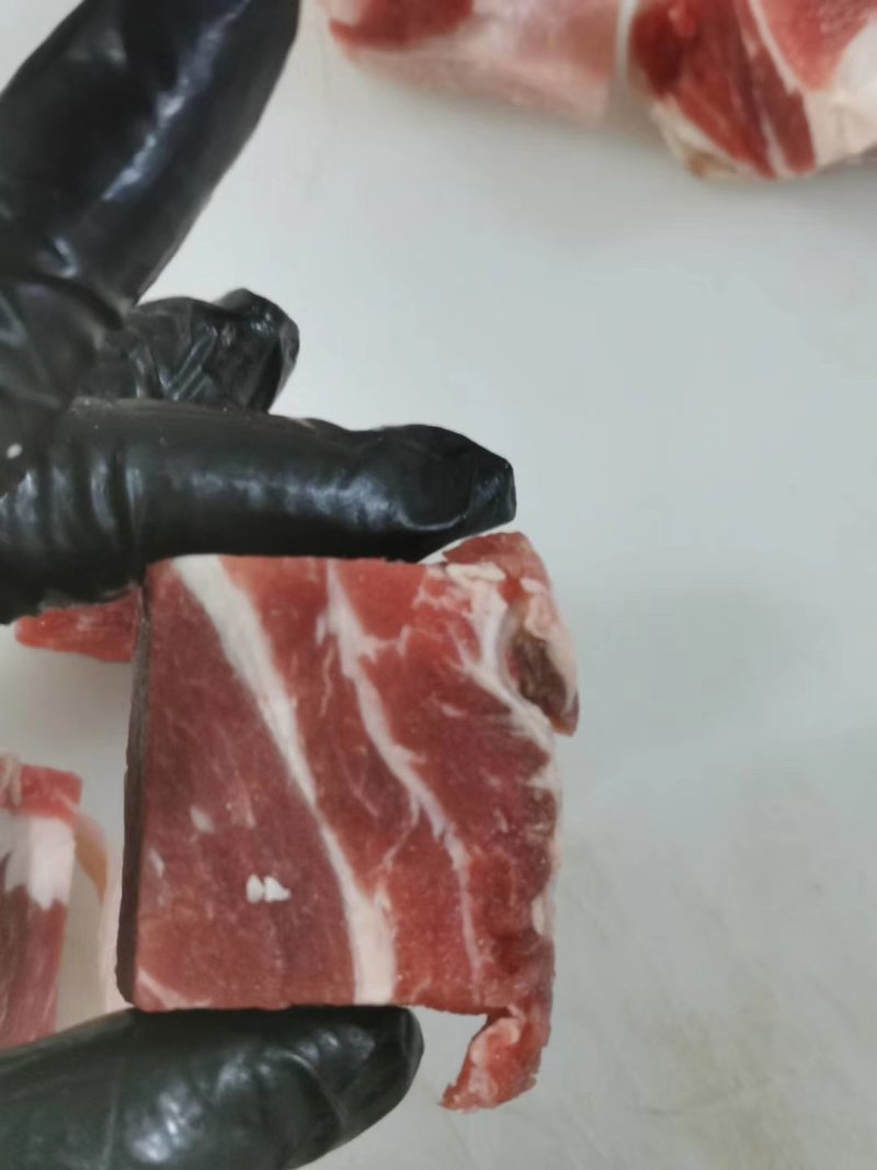 牛肉粒炖煎烤自助餐火锅店
