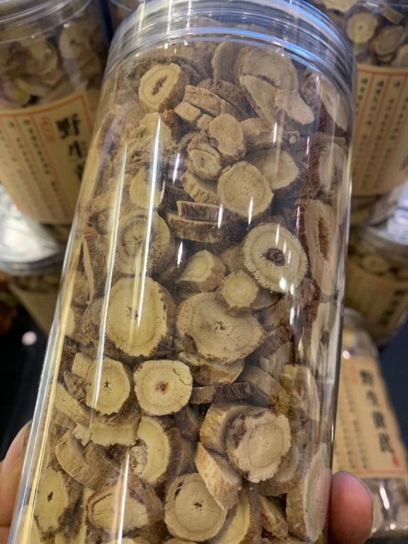 各种规格黄芪片，黄芪粉，一瓶250克品质保证免费打粉