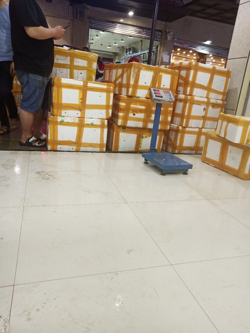 小龙虾一年四季批发