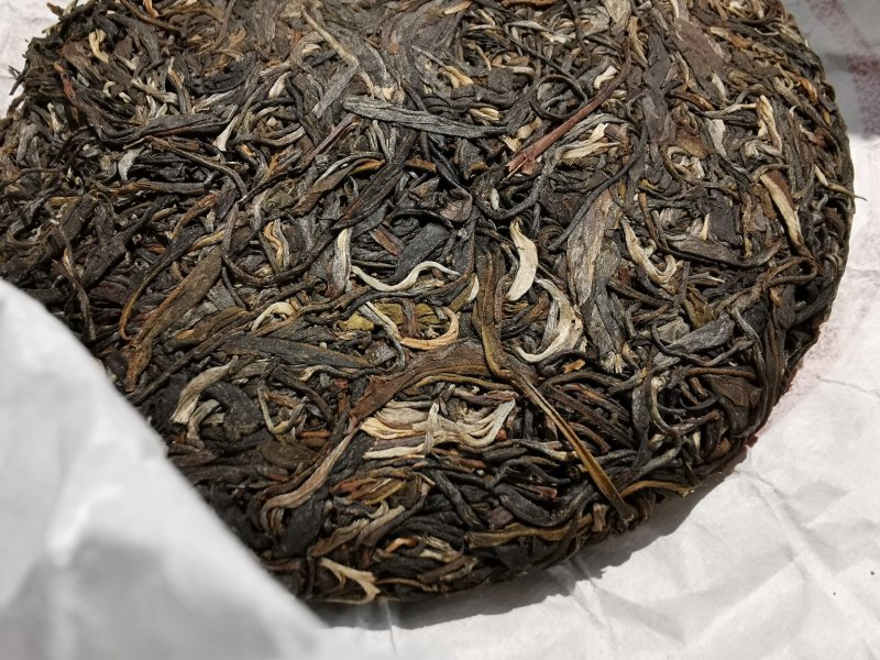 2019年易武纯料普洱生茶易武香甜型普洱茶