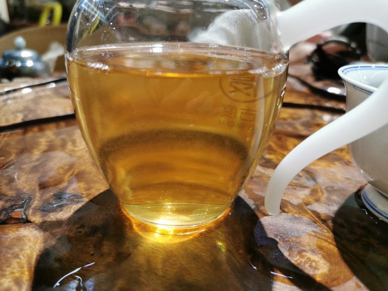2019年易武纯料普洱生茶易武香甜型普洱茶