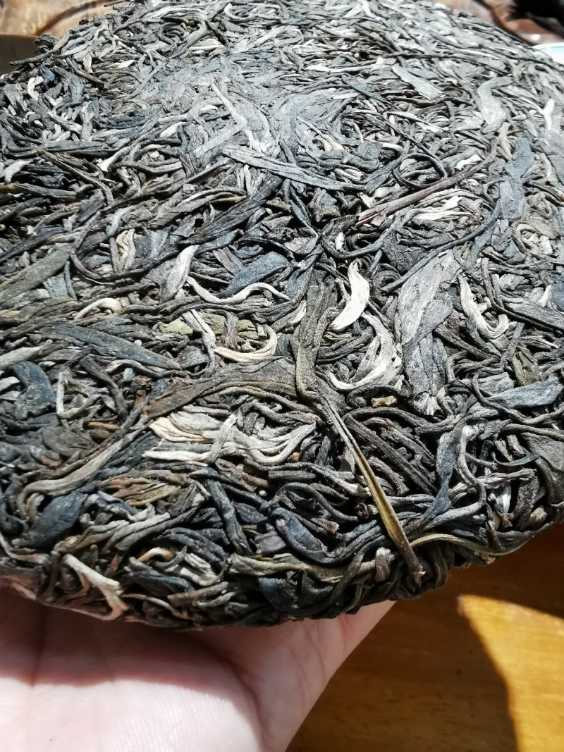 2019年易武纯料普洱生茶易武香甜型普洱茶