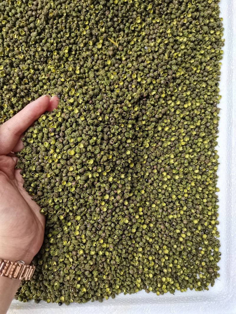 汉源干花椒，一件60斤，质量好，开口多！