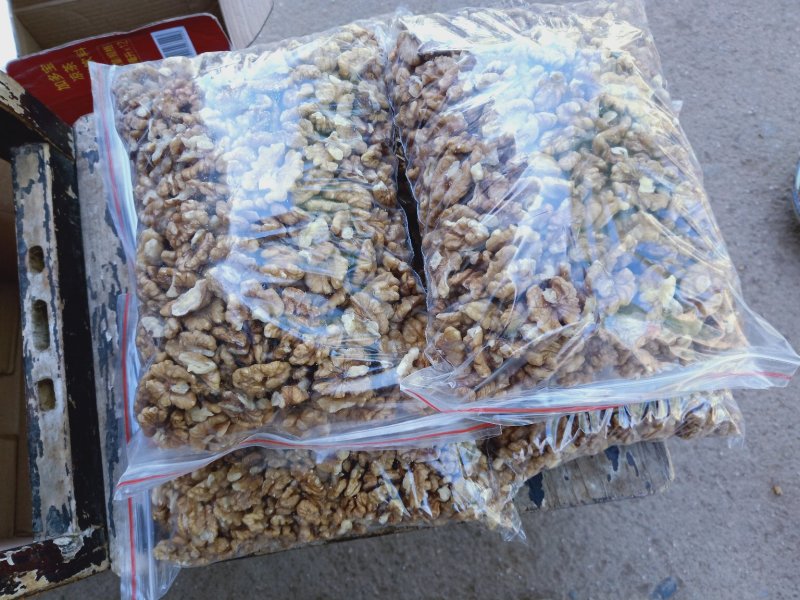 核桃仁陕西商洛深山老树核桃仁全白，质量保证