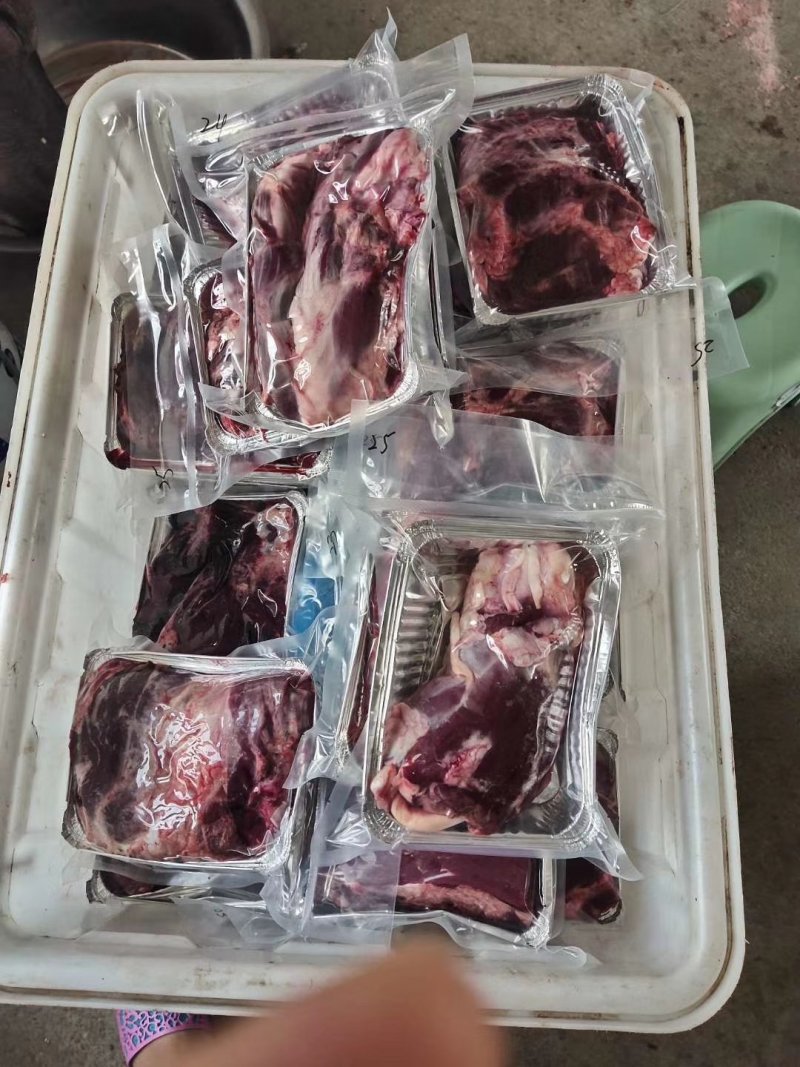 江苏兴化原生态水牛，水牛肉