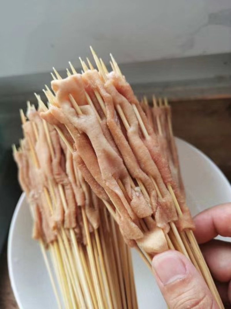 鸭肠串大量批发零售价格便宜质量保证