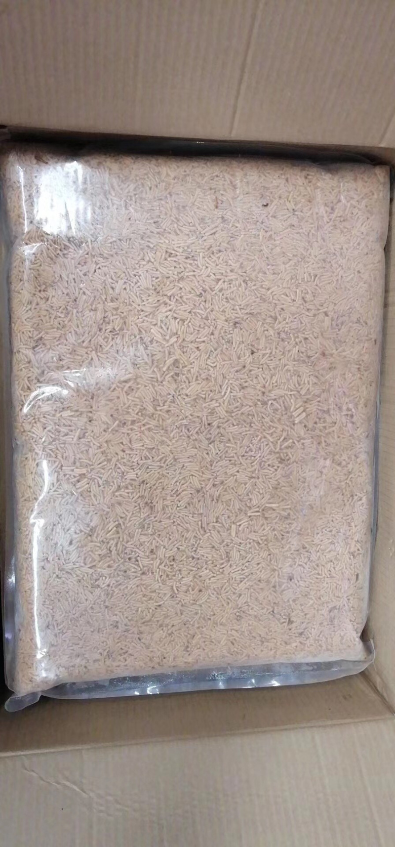水产养殖高蛋白饲料冰鲜活体凤凰虫冷冻虫饲料