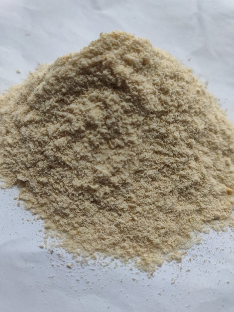 豆渣，豆渣是生产豆奶或豆腐过程中的副产品