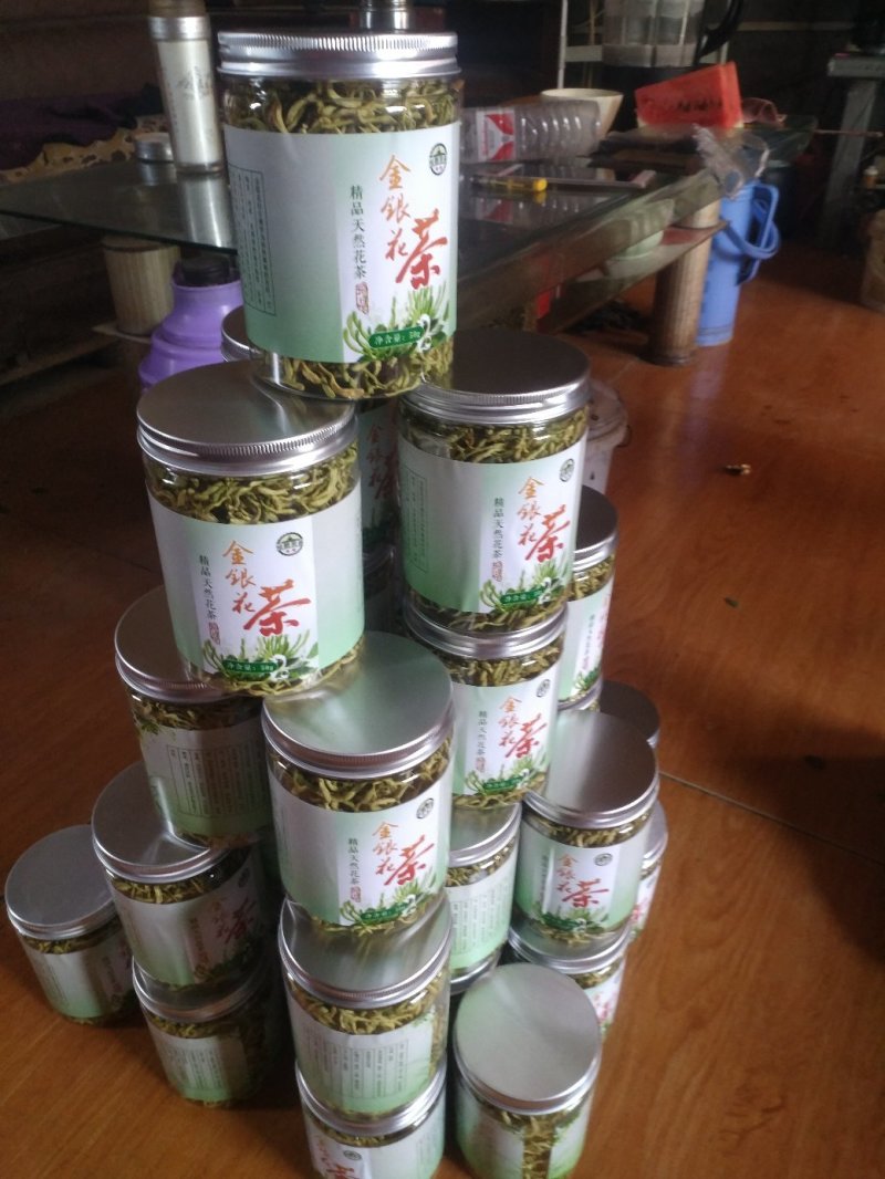 金银花山东，基地自种，烤箱烘干，全部花蕾