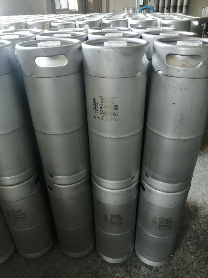青岛特产扎啤桶装12P鲜活原浆啤酒，O元加盟，寻求合作！