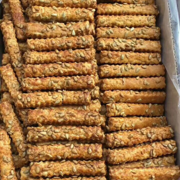 山药南瓜饼南瓜条南瓜酥地摊跑江湖休闲零食