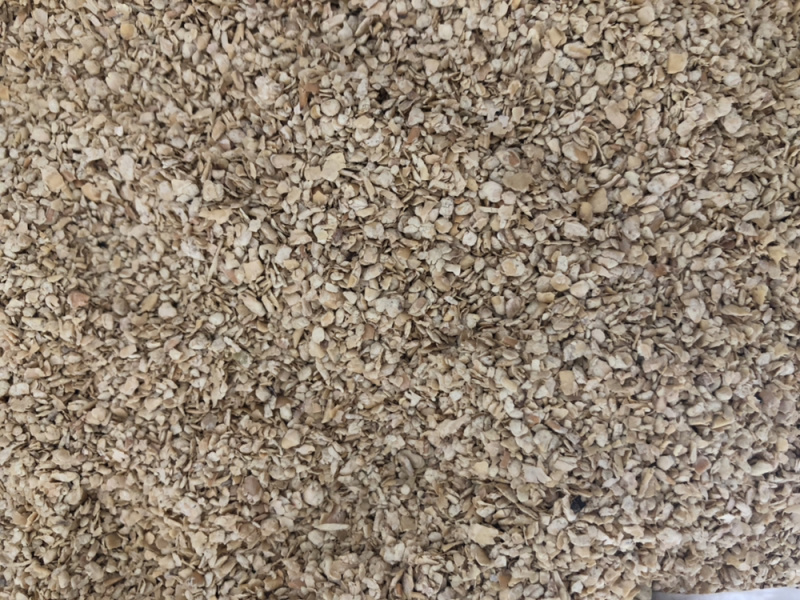 豆粕小料，以豆皮为载体，了降低成本