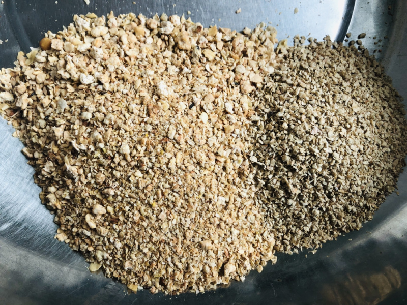 豆粕小料，以豆皮为载体，了降低成本