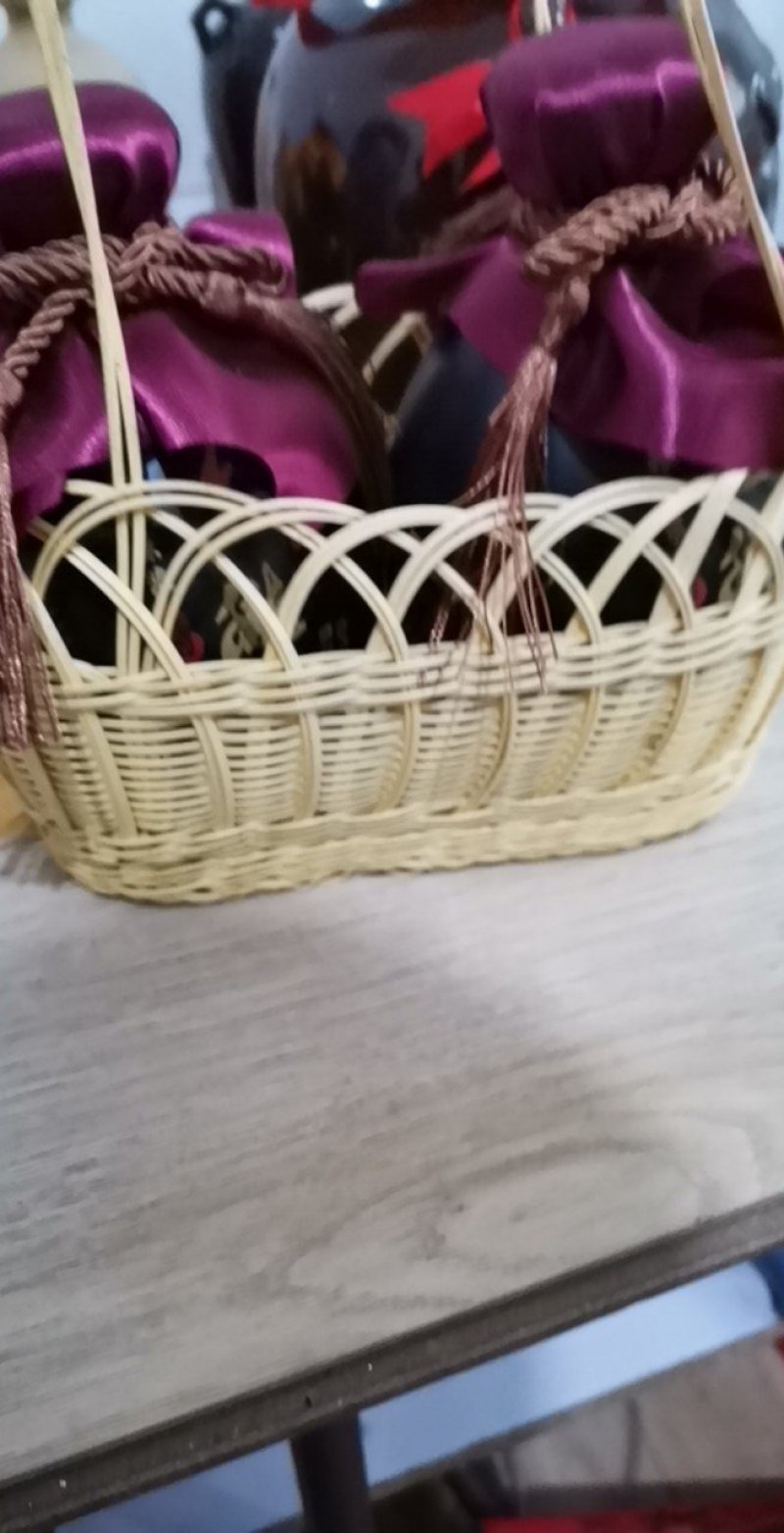金陇春纯粮原浆酒