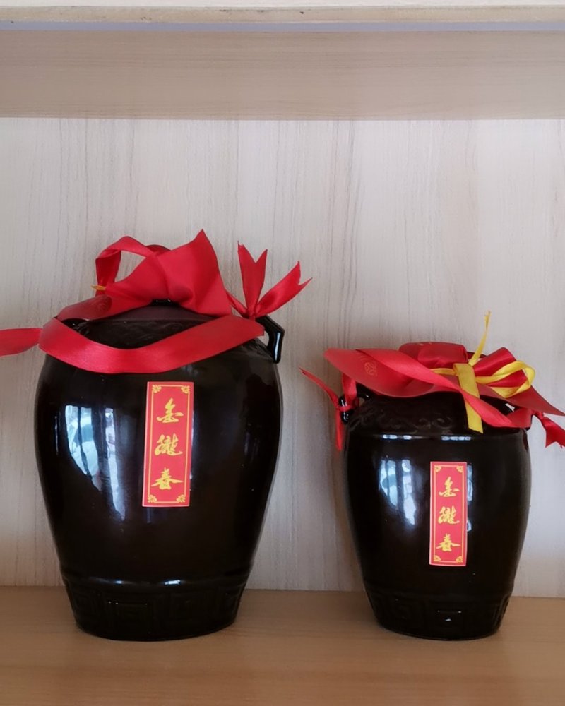 金陇春纯粮原浆酒