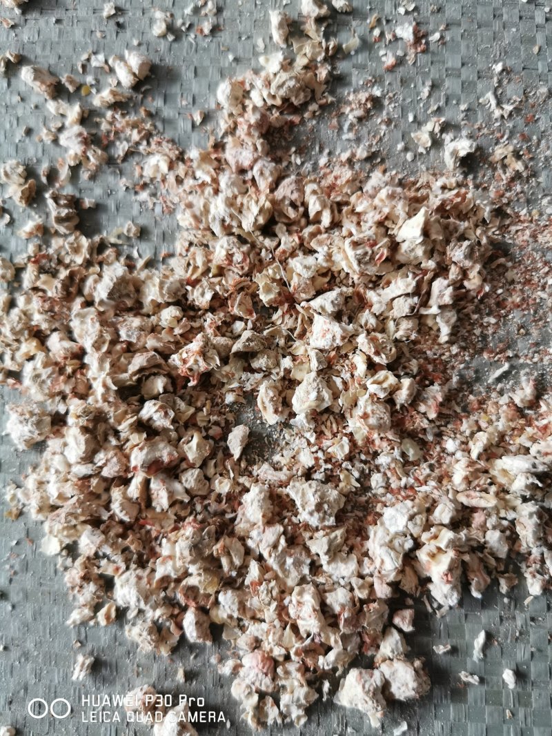 玉米芯颗粒，颗粒大小可以订制。