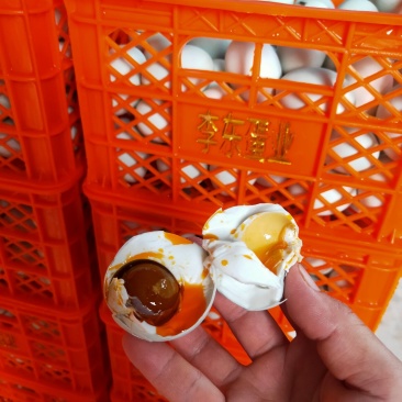 烤鸭蛋散装流油烤鸭蛋厂家直销一件也是批发价