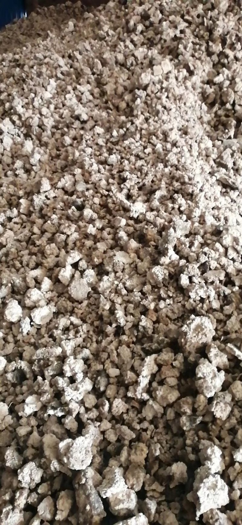 厂家直销红薯渣，红薯渣粉饲料添加养殖户专业，俩量大从优。