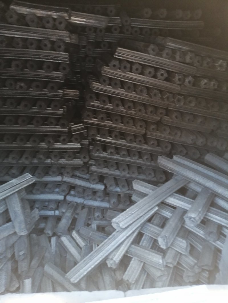 机制木炭