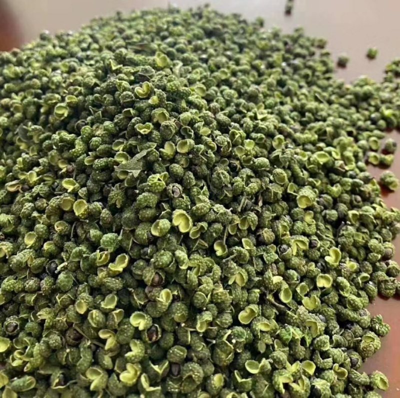 汉源青花椒干青椒地摊10元一碗模式麻味浓