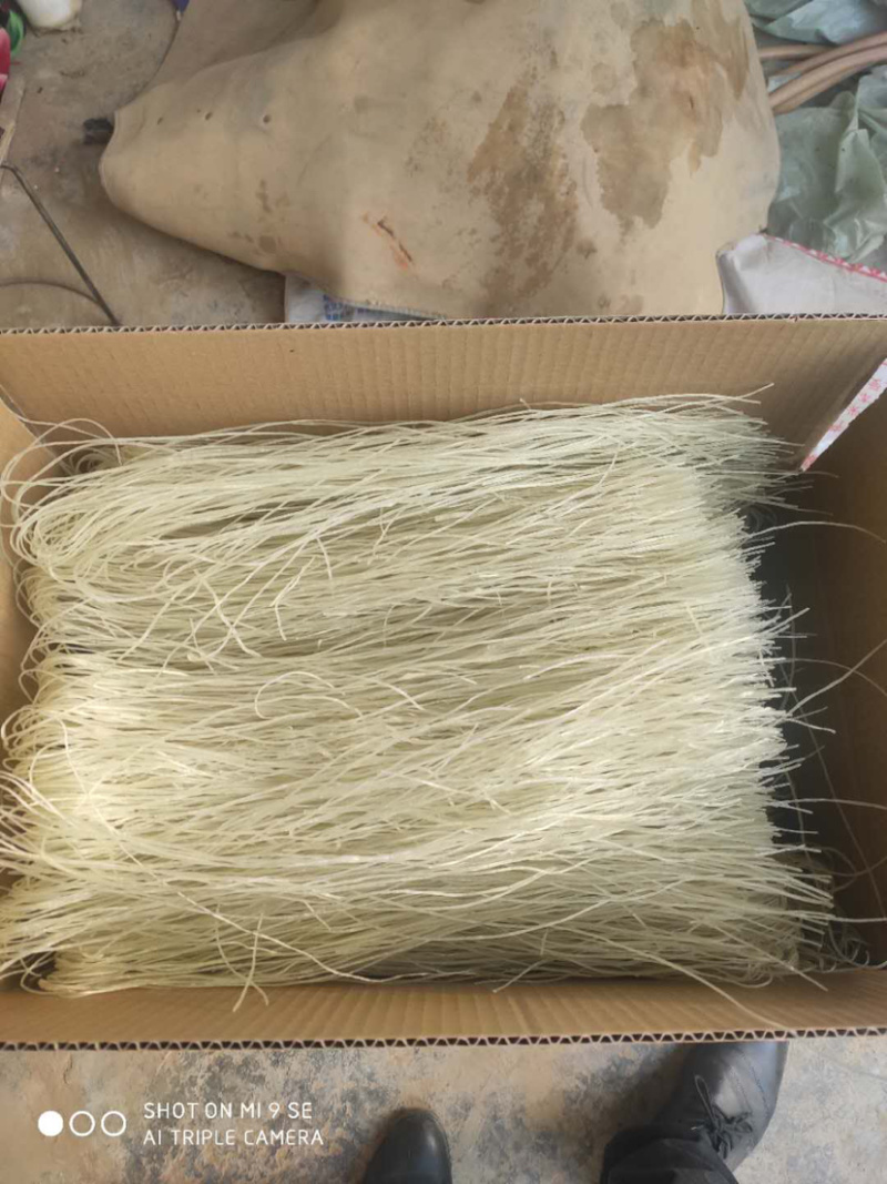 纯手工红薯粉条，粉面，量大从优，厂家直销。
