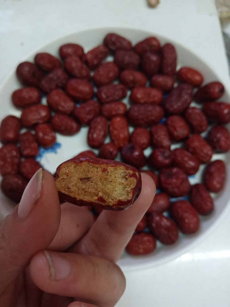 产地直消，新疆红枣，皮薄肉厚