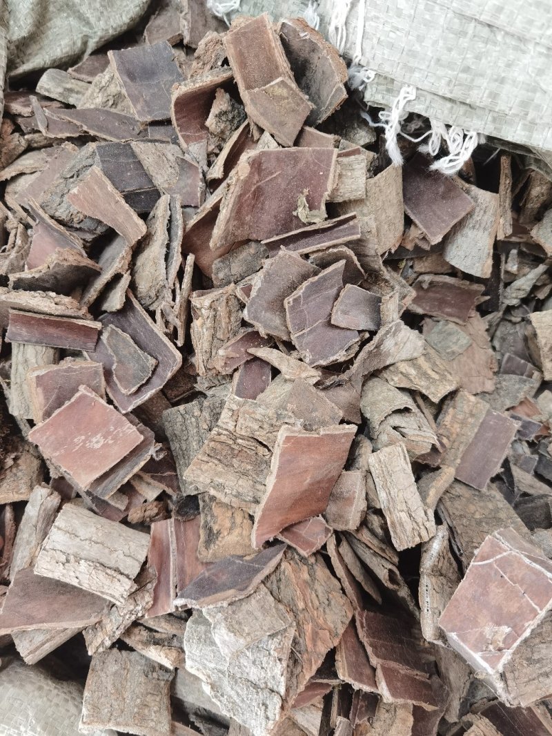 杜仲中药材杜仲片杜仲皮野生杜仲原色无添加正品质量