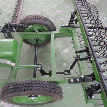 拖拉机带的多功能液压割搂一体机搂草机除草机