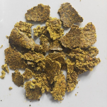 棉饼棉籽饼、粕是棉籽榨油后的副产物。压榨取油后的称饼,