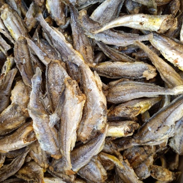 香酥小黄鱼休闲零食大量现货批发不包邮