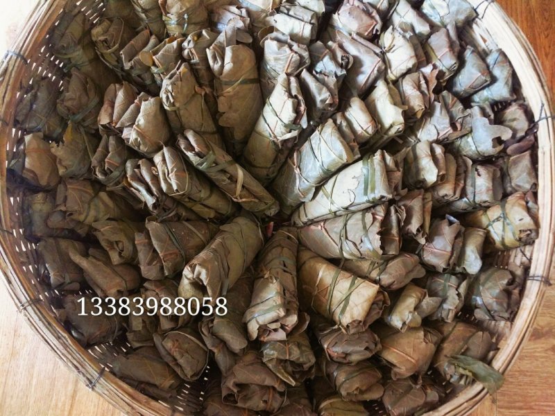 槲叶粽子每天出锅新鲜