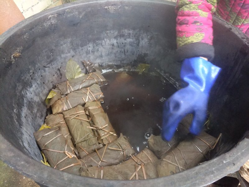 槲叶粽子每天出锅新鲜