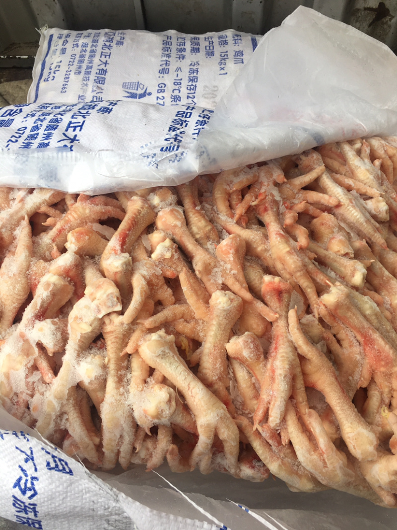 【精品加工】熟食鸡头五香鸡头麻辣鸡头欢迎咨询