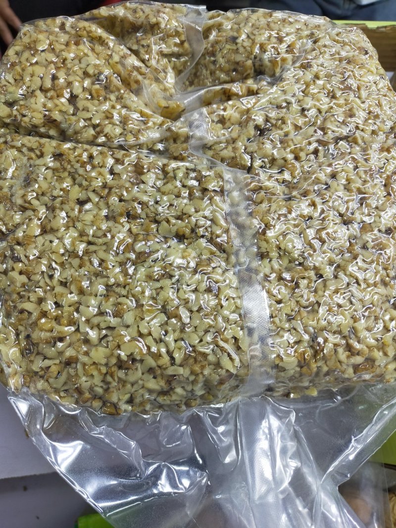四路碎核桃仁～仁白无杂质！香脆可口！餐饮行业食品加工使用