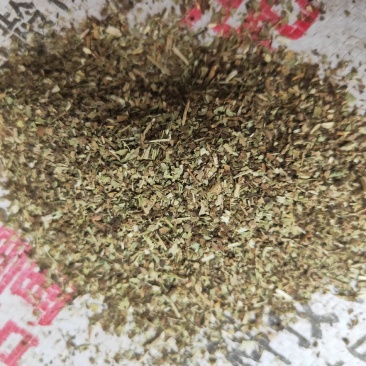 产地直供全国发货花生秧粉花生秧糠花生秧小段牛羊兔驴马饲料