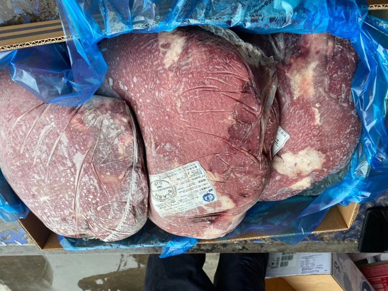 牛脖肉，纯干牛脖肉，价位合适。。