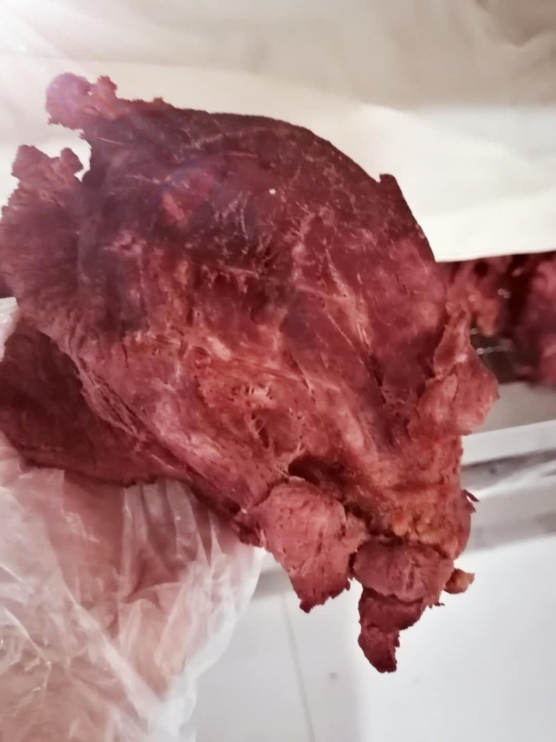 杜蒙荣辉有限公批发五香牛肉纯干货不含一滴淀粉，公司跑量款