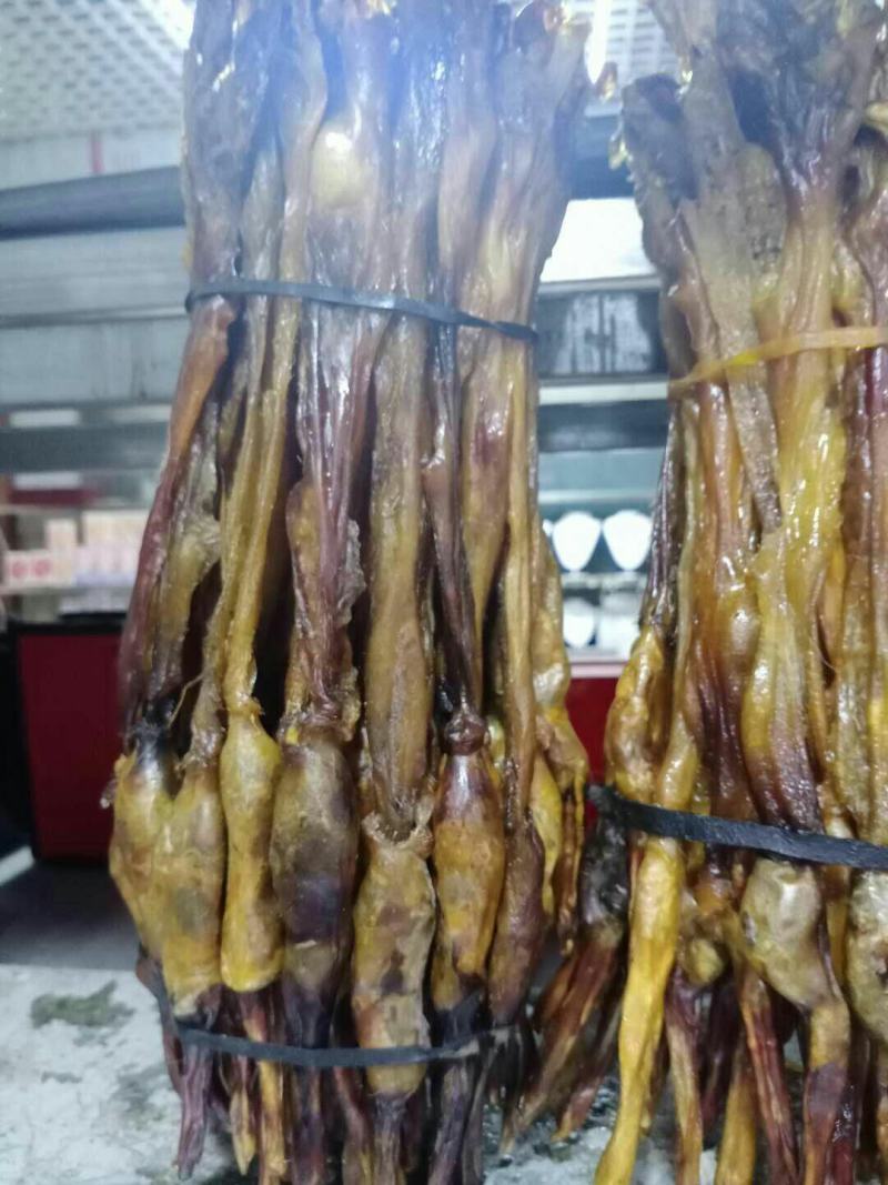 狗鞭，常年批发供应各种规格狗鞭中药材