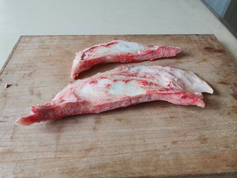 牛月牙骨，牛脆骨，国产，屠宰厂直供，新鲜
