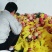 沙红桃大量上市，个头大脆香甜汁多，价位起伏不定。