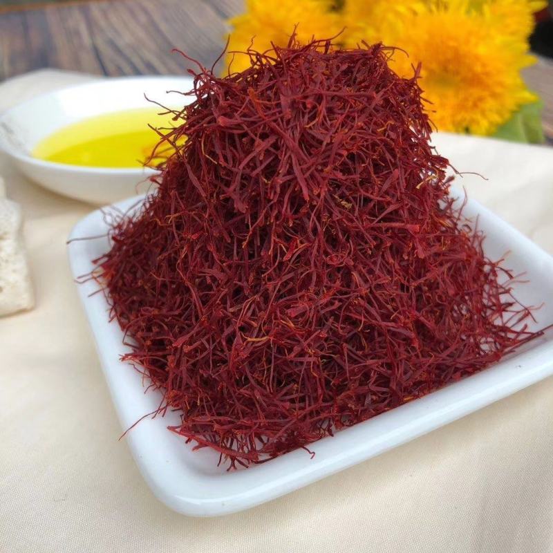 藏红花。藏红花正品特级西藏泡水喝伊朗红花正宗西红花茶番红