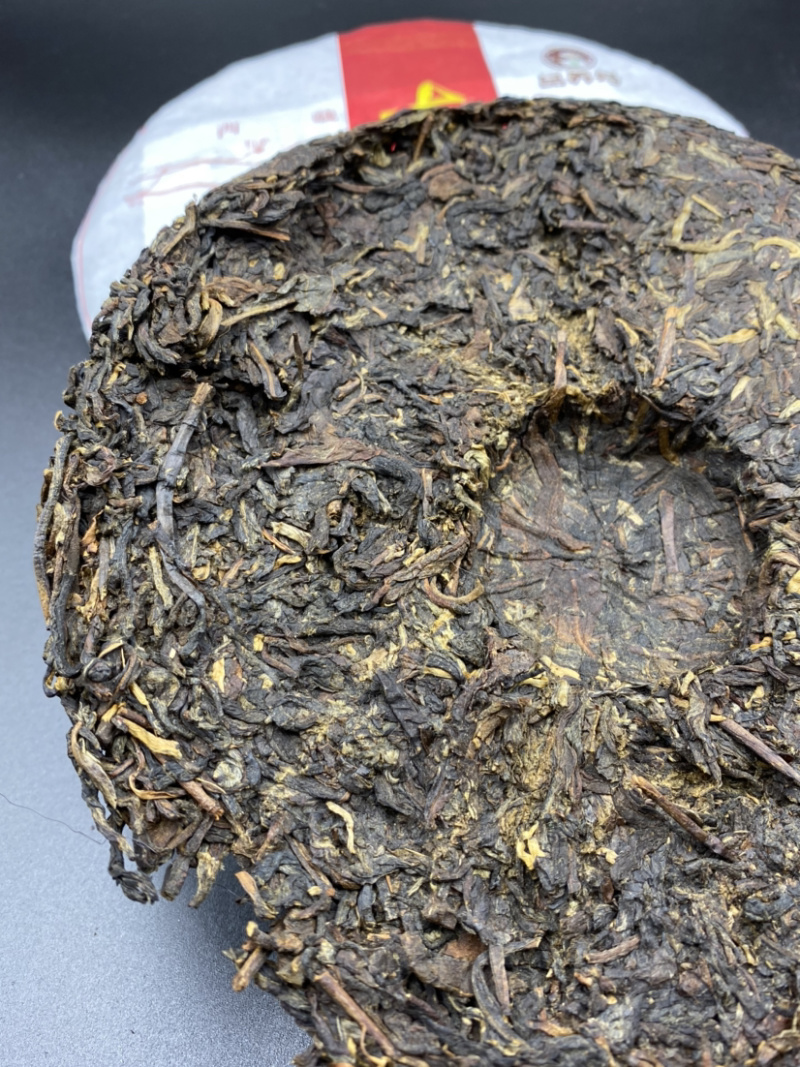 红茶临沧古树红茶357/饼入口香甜，发酵古的茶属温和茶