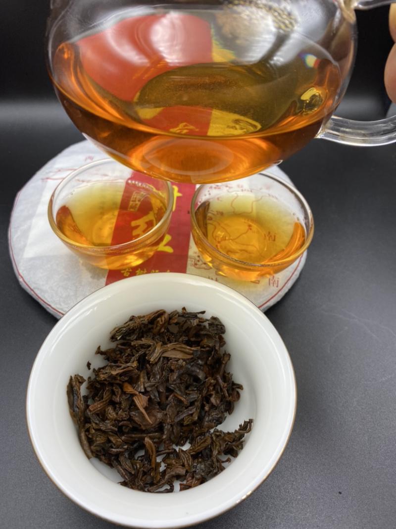 红茶临沧古树红茶357/饼入口香甜，发酵古的茶属温和茶