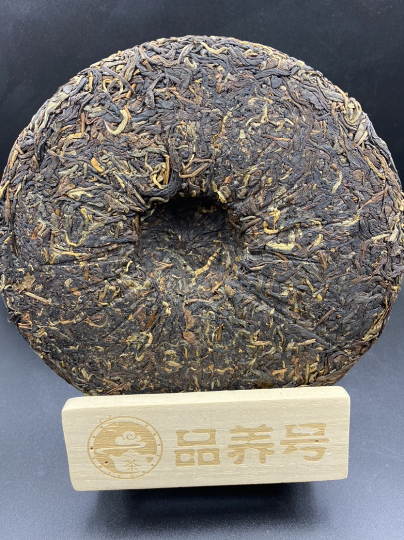 红茶临沧古树红茶357/饼入口香甜，发酵古的茶属温和茶