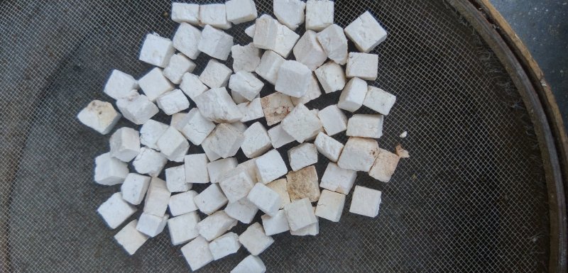 机器熟丁茯苓，23顿市场货药厂投料货供应