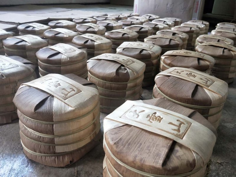 2020年头春，大雪山古树普洱生茶，250/饼